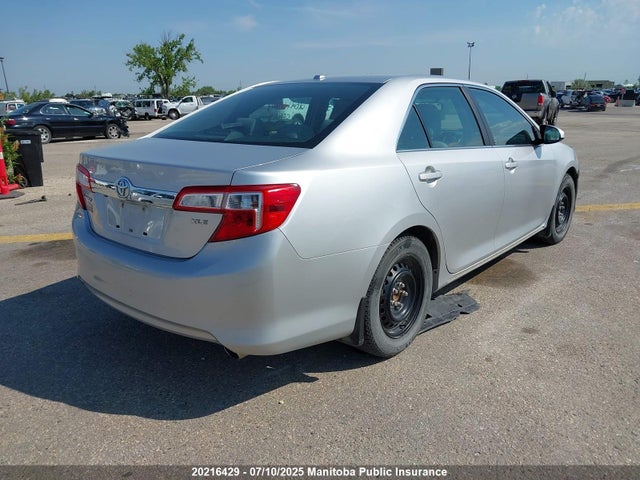 2013 Toyota Camry Xle მანქანა იყიდება აუქციონზე, vin: 4T1BF1FK0DU674066, აუქციონის ნომერი: 20216429