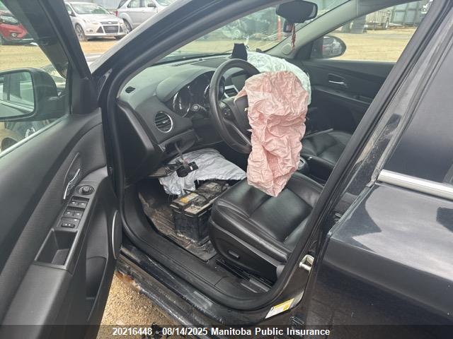 1G1P75SZ5F7200061 Chevrolet luz