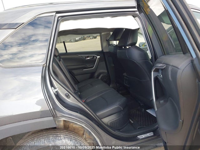 2T3RWRFV0RW237125 Toyota a25a-fxs