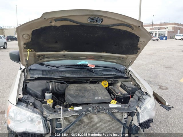 2C4RDGBG3FR500151 Dodge Grand Caravan