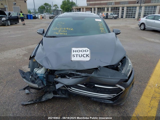 KMHD84LF5HU426364 Hyundai 2017