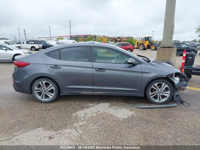 KMHD84LF5HU426364 Hyundai 2017