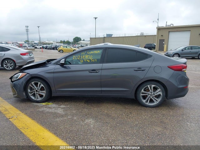 KMHD84LF5HU426364 Hyundai 2017
