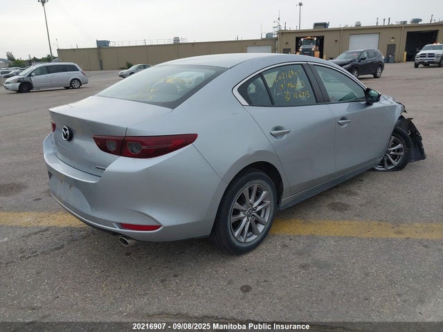 Mazda py 2019 JM1BPACL4K1126715 Image 4