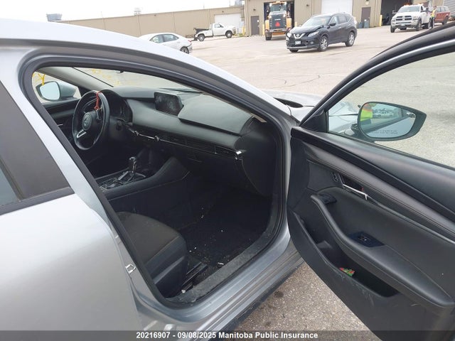 Mazda py 2019 JM1BPACL4K1126715 Image 5