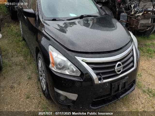 1N4AL3AP4FN390434 Nissan 2015