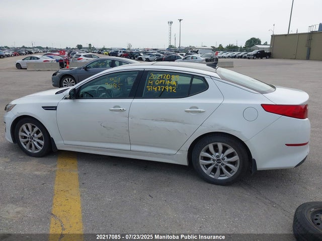 KIA OPTIMA EX 2014 KNAGN4A72E5477992 Image 17