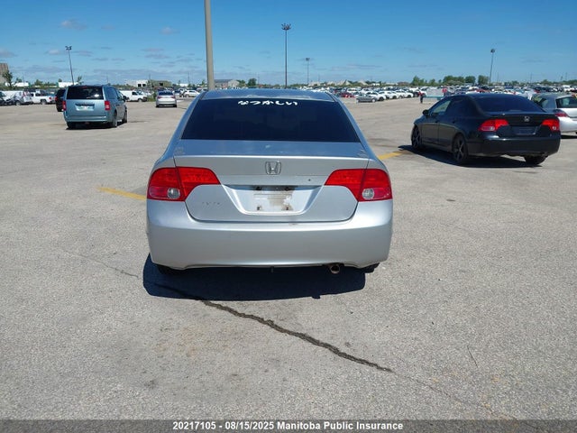 Продажа на аукционе авто 2006 Honda Civic Lx, vin: 2HGFA165X6H028068, номер лота: 20217105