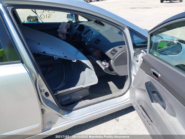 Продажа на аукционе авто 2006 Honda Civic Lx, vin: 2HGFA165X6H028068, номер лота: 20217105