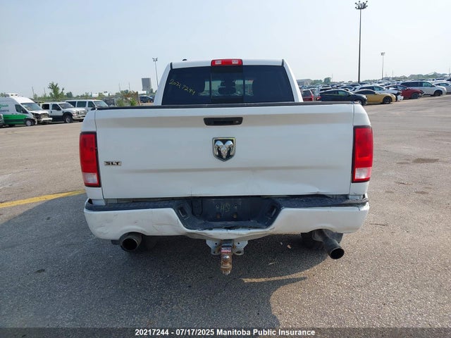 1C6RR7TT5FS637675 Dodge 2015