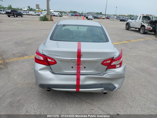 1N4AL3AP8HN329039 Nissan 2017