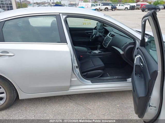 1N4AL3AP8HN329039 Nissan 2017