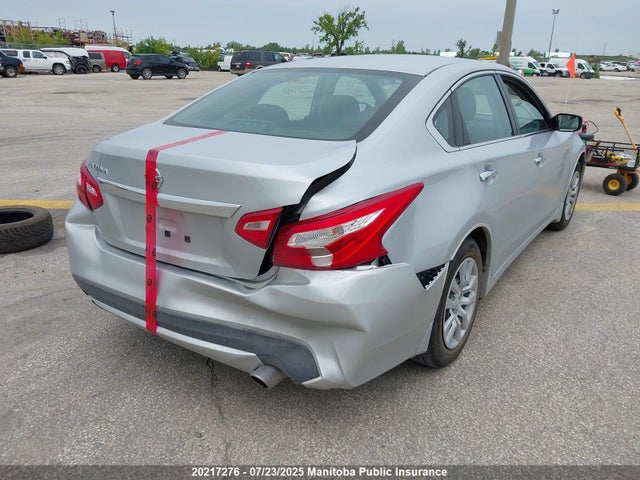 1N4AL3AP8HN329039 Nissan 2017