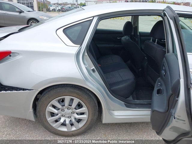 1N4AL3AP8HN329039 Nissan 2017
