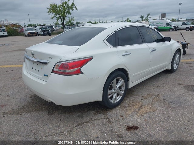 Nissan 2014 2014 1N4AL3AP0EN259824 Image 4