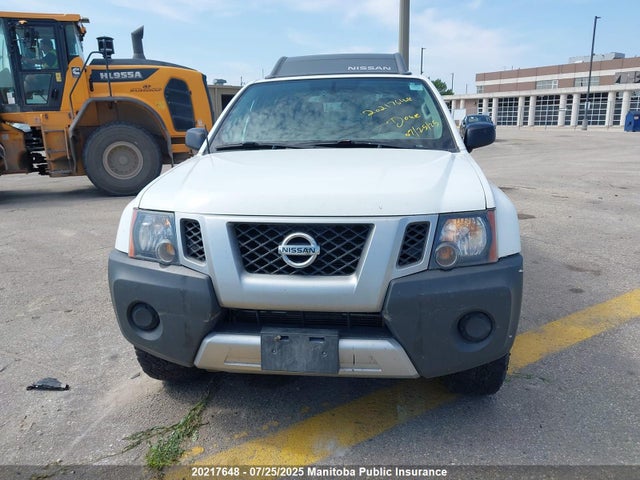 5N1AN0NW8FN665853 Nissan 2015