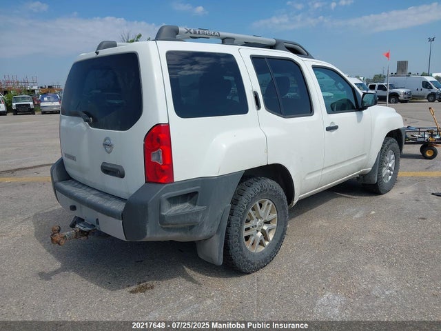 5N1AN0NW8FN665853 Nissan 2015