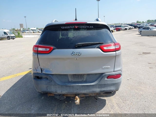Jeep Cherokee 2016 1C4PJMCS2GW288952 Image 16