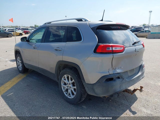 Jeep Cherokee 2016 1C4PJMCS2GW288952 Image 6