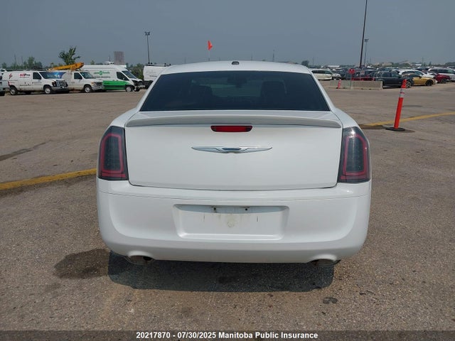 Chrysler 300 2014 2C3CCARGXEH305989 Image 16