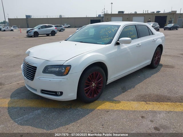Chrysler 300 2014 2C3CCARGXEH305989 Image 2