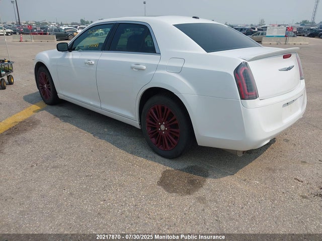 Chrysler 300 2014 2C3CCARGXEH305989 Image 3