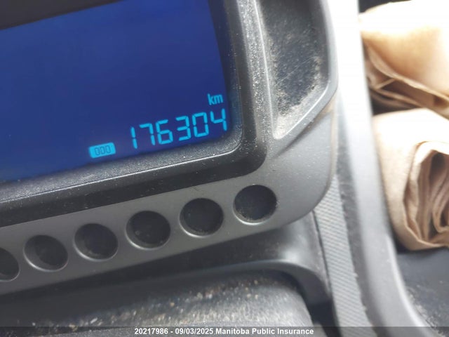 1G1JC5EH2E4143340 Chevrolet luw