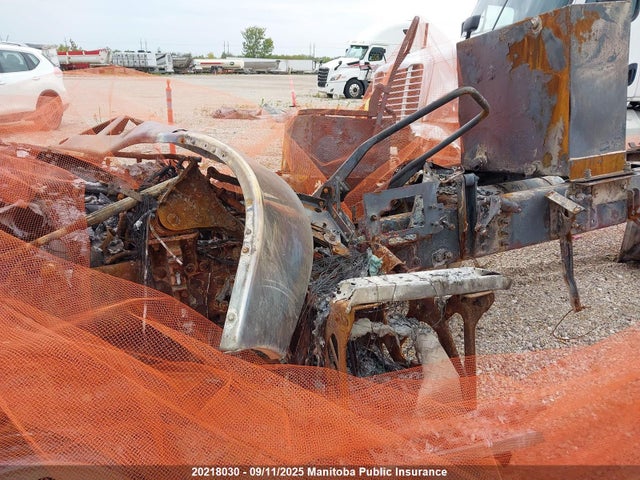 Freightliner Detroit Dd13 2014 1FUJGEDV0ELFK6858 Image 9