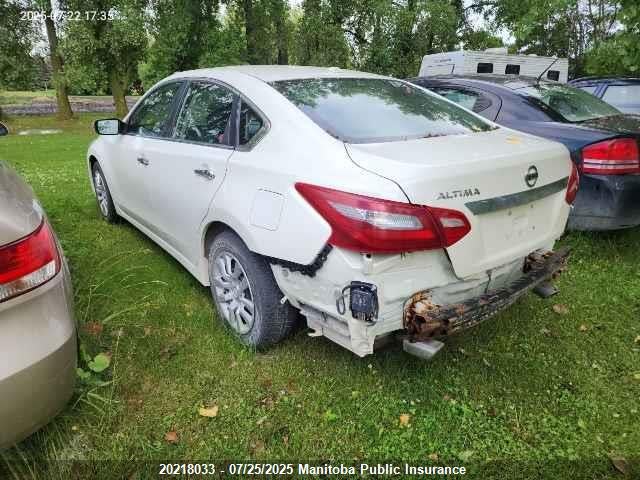 1N4AL3AP5JC171096 Nissan 2018