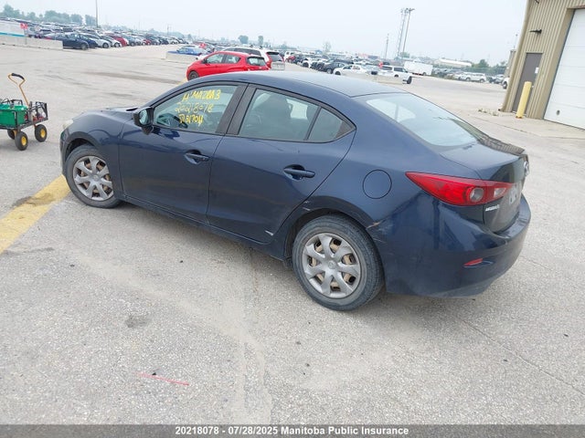 JM1BM1U79E1217011 Mazda pe