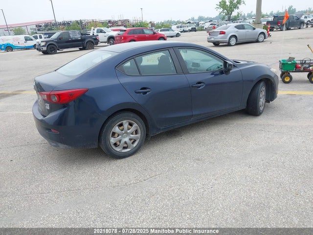 JM1BM1U79E1217011 Mazda pe