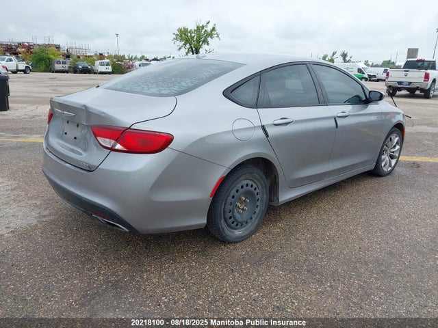 1C3CCCBB4FN702083 Chrysler 200