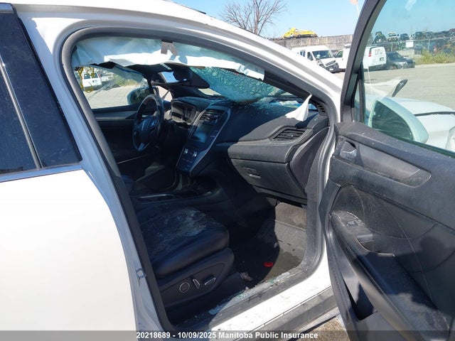 Lincoln MKC 2015 5LMTJ2AH0FUJ29425 Image 5