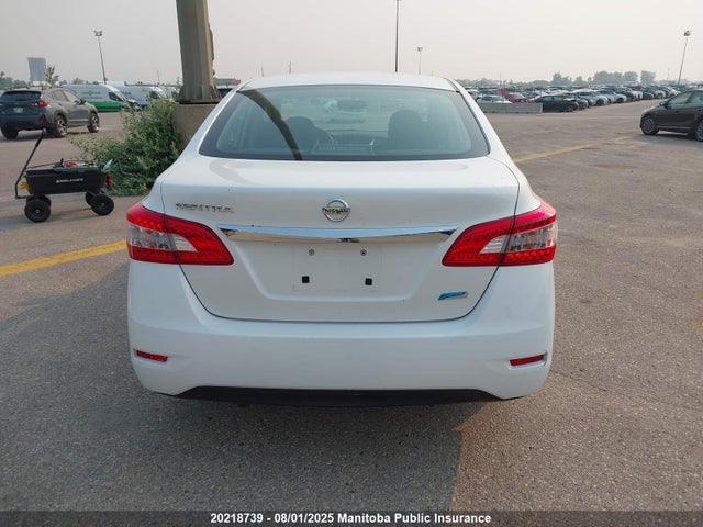 3N1AB7AP7FL639574 Nissan 2015