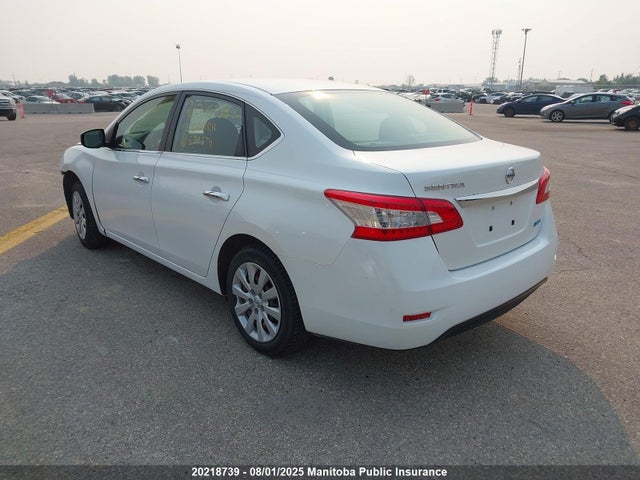 3N1AB7AP7FL639574 Nissan 2015