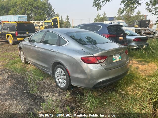 1C3CCCFB5FN727262 Chrysler 2015