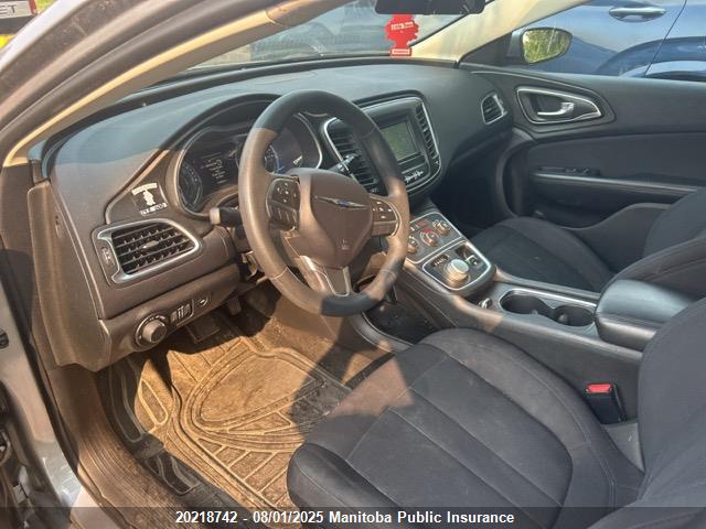 1C3CCCFB5FN727262 Chrysler 2015