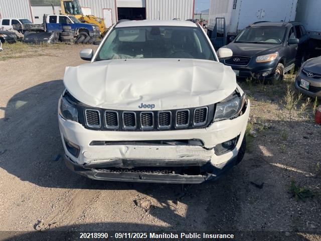 Jeep 2018 2018 3C4NJDBB5JT209991 Image 10