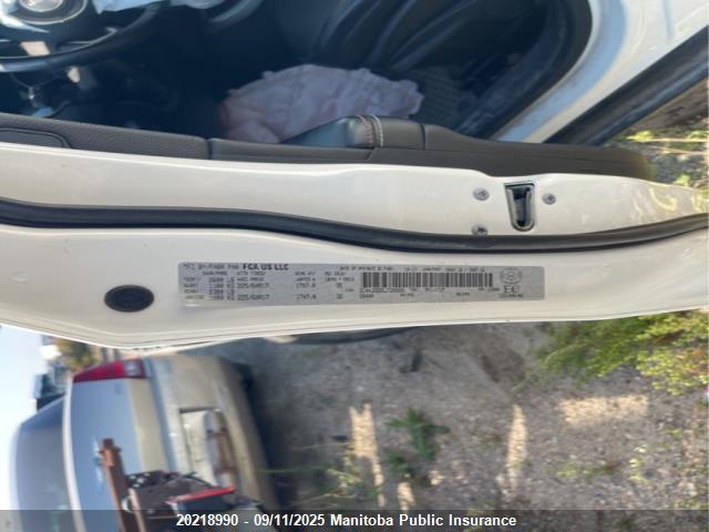 Jeep 2018 2018 3C4NJDBB5JT209991 Image 9