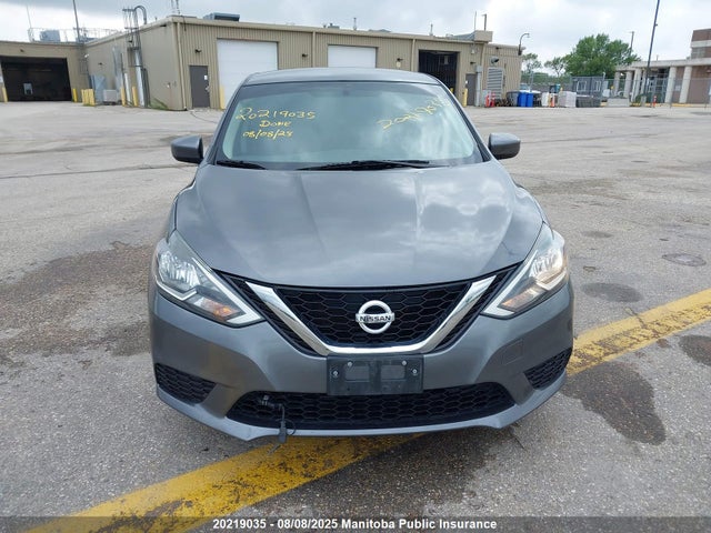 Продажа на аукционе авто 2017 Nissan Sentra 1.8 S, vin: 3N1AB7AP2HL667611, номер лота: 20219035