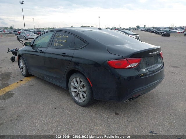 1C3CCCBB3FN522092 Chrysler 2015