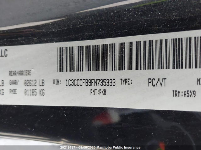 1C3CCCFB9FN735333 Chrysler 2015
