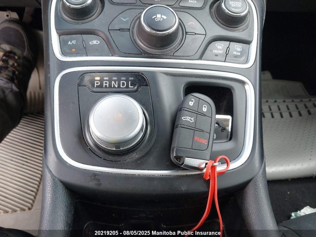 1C3CCCFB1FN522053 Chrysler 200