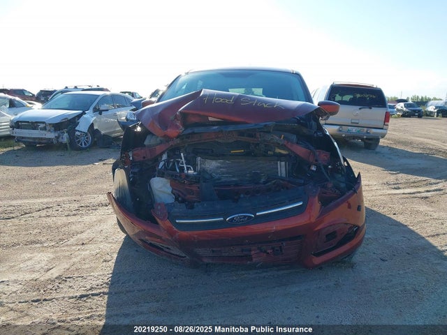 1FMCU9GX9GUB64001 Ford Escape