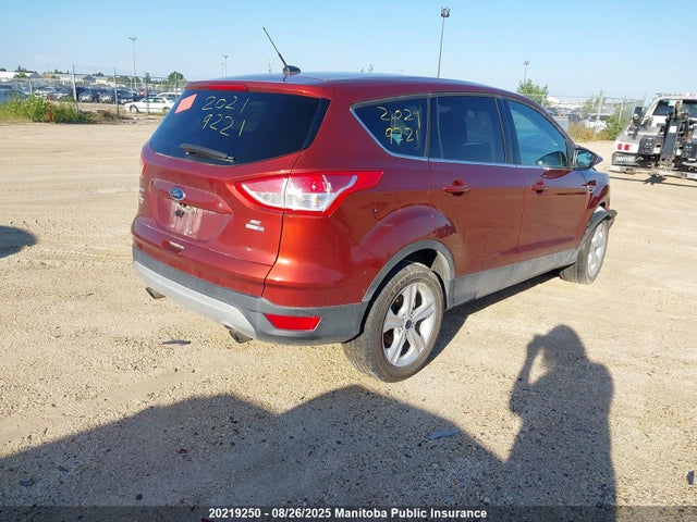 1FMCU9GX9GUB64001 Ford Escape