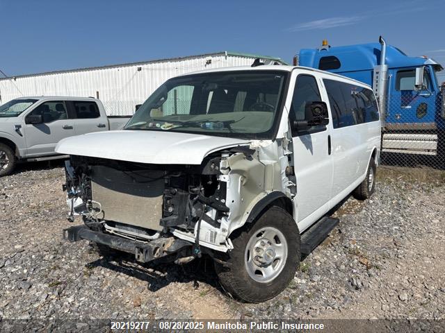 1GAZGNF71R1226388 Chevrolet l8t