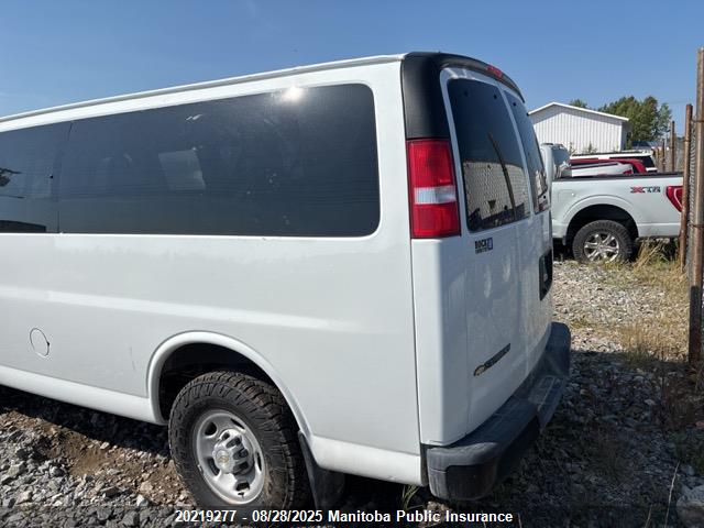 1GAZGNF71R1226388 Chevrolet l8t