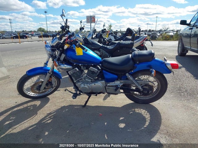 Yamaha 2015 2015 JYAVG04N3FA002234 Image 13