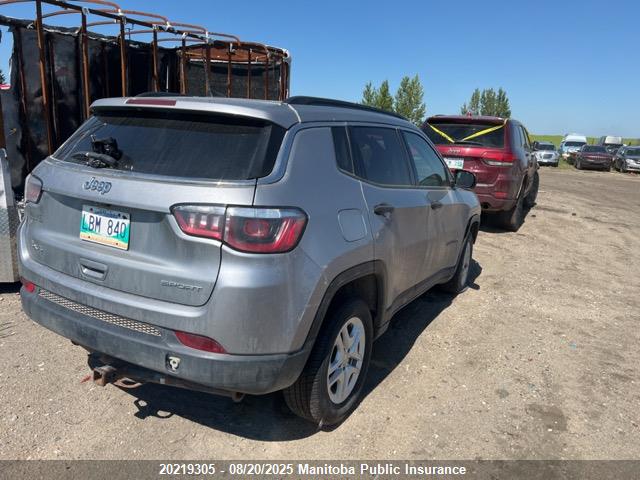 3C4NJDAB0KT766813 Jeep Compass