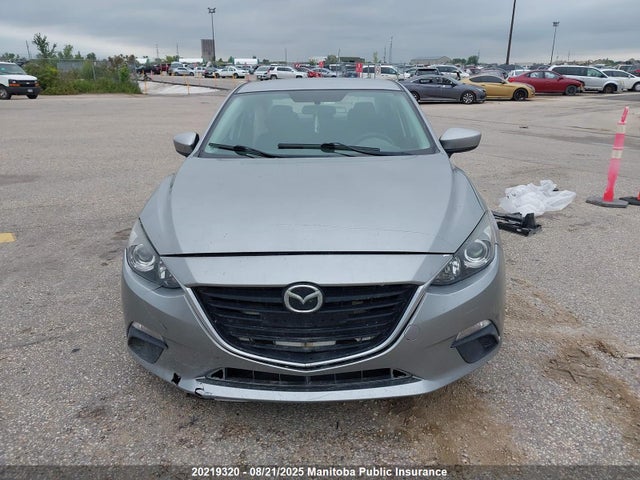 JM1BM1U72E1138344 Mazda pe